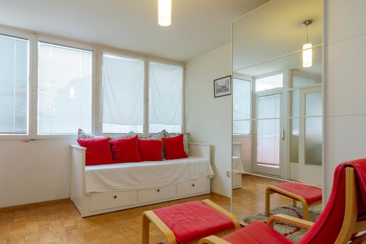 Atelier Apartment Pula Bagian luar foto