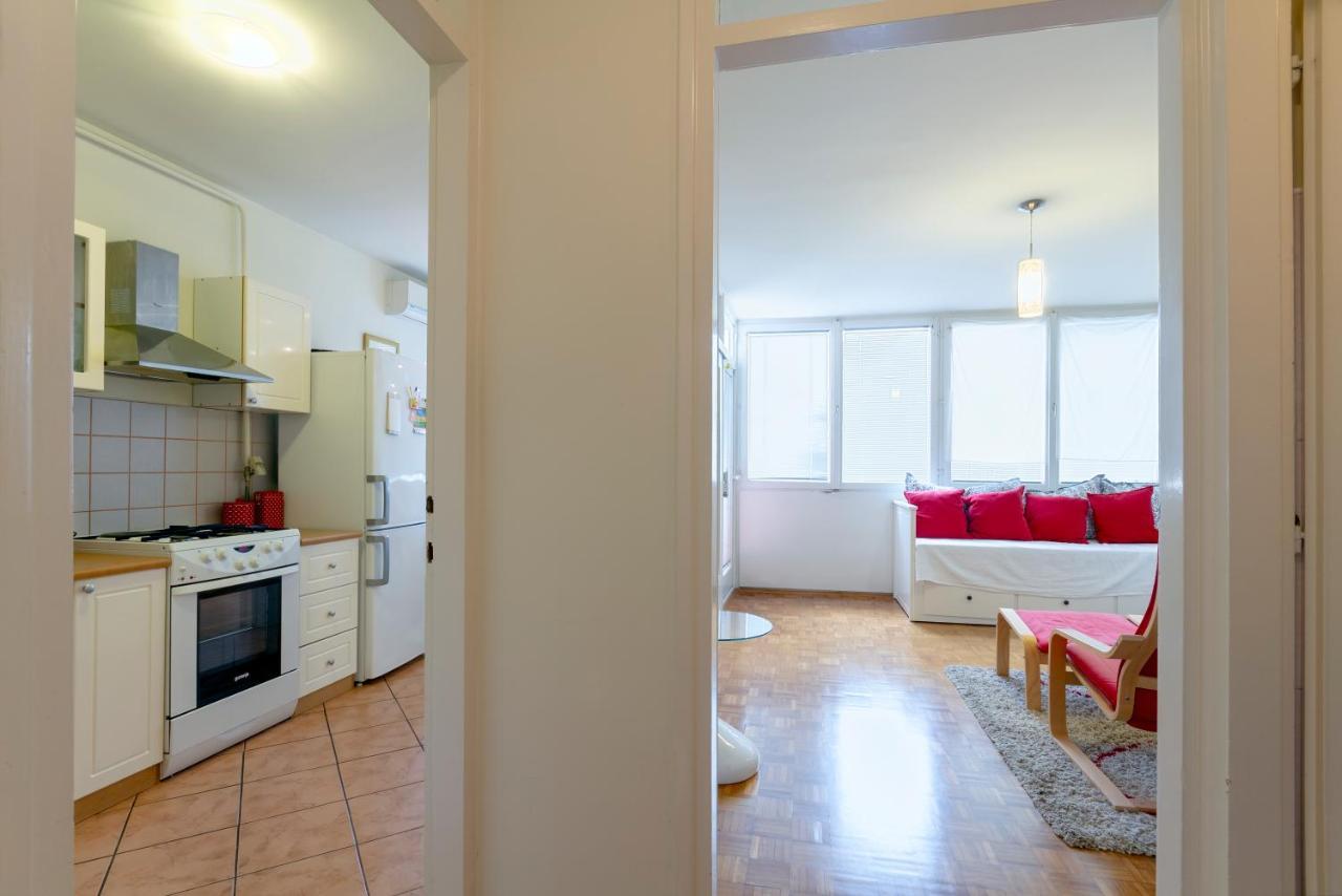 Atelier Apartment Pula Bagian luar foto